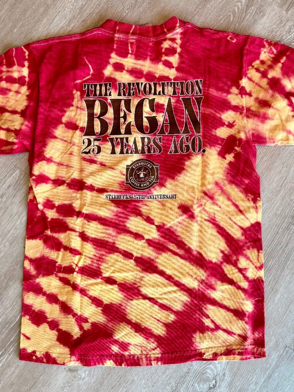 VINTAGE STARBUCKS 25TH ANNIVERSARY TIE-DYED RED/YELLOW T-SHIRT